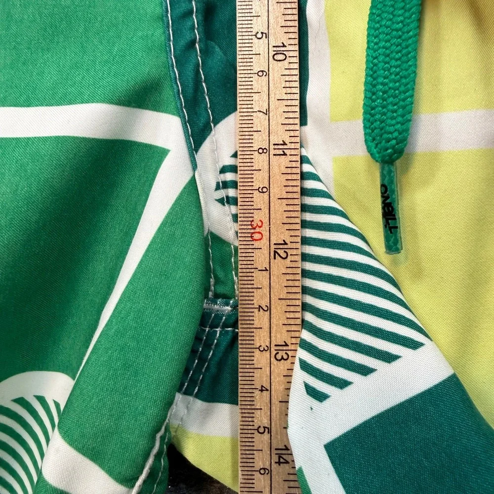 ONeill Board Shorts Men 34 Green Checkered Surf Swim Trunks Y2K Logo Lightweight